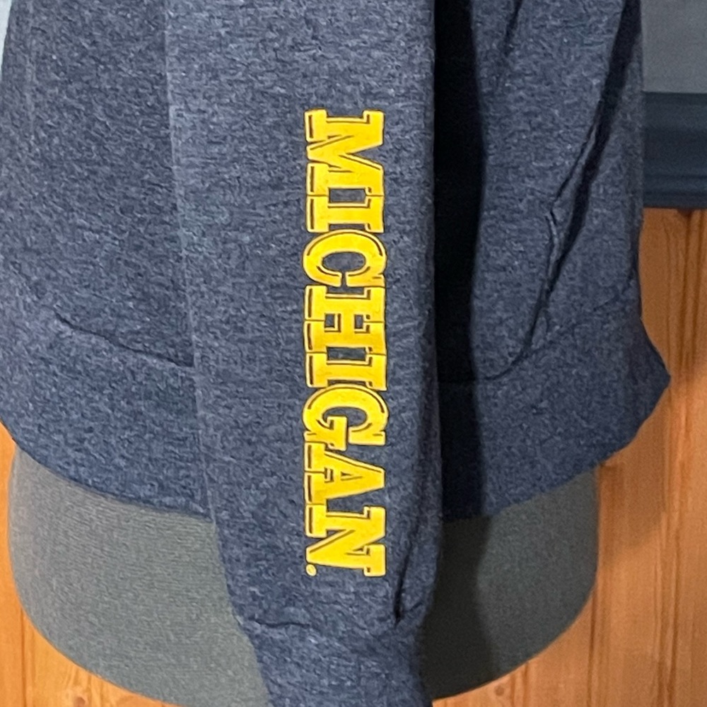 University of Michigan zip up hoodie size large